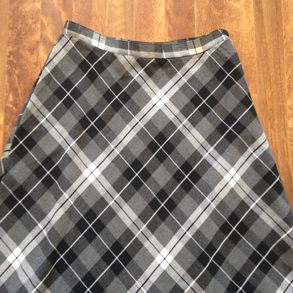 Limité - Grey & White Plaid Maxi Skirt - Picture 9 of 13